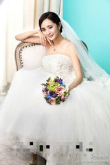 组图：杨幂将大婚婚纱照曝光 美丽新娘幸福满满