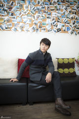 高清组图：韩星在熙对话新浪娱乐