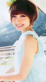 组图：筱田麻里子各式比基尼上阵 大秀蛮腰美腿