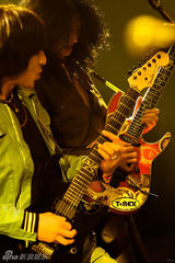 组图：唐朝乐队专场爆棚 重回摇滚“开元盛世”