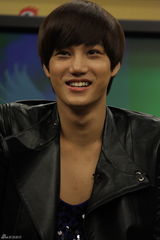 高清组图：韩团EXO-K做客聊天耍帅卖萌欢乐多