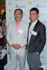 刘德华自曝电脑不存隐私 拒应拜佛求子传闻(图)