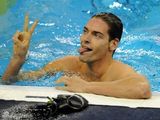 组图：法国泳坛美男展现性感运动魅力