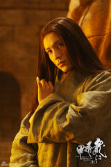 组图：《龙门》曝陈坤妖孽造型 李宇春视死如归