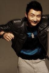 组图：涂松岩迷离光影写真 神游变化莫测