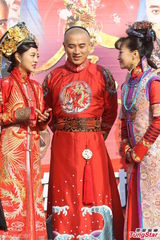 组图：安以轩新剧当新娘力挺杜淳否认当小三