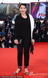 组图：69届威尼斯闭幕式红毯 女星争艳