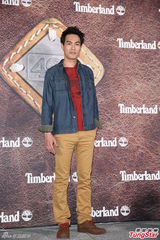 组图：郭采洁杨佑宁获封“最吸金”情侣档