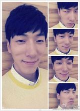 组图：张亮长脸自拍遭调侃马脸代言人