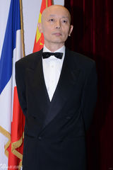 组图：葛优授勋仪式志得意满 幽默诙谐谈笑风生