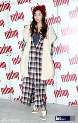 组图：朴寒星池昌旭等出席品牌发布会