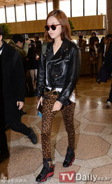 组图：韩团4minute与BTOB等赴日将开唱