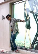 高清组图：《春风沉醉的夜晚》主创戛纳写真