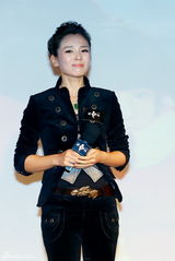 组图：赵宝刚新作《老有所依》开机