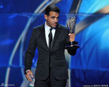 组图：鲍比-坎纳瓦尔获得艾美剧情类最佳男配角