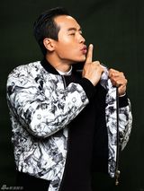 组图：高云翔登时尚杂志封面 展现双面魅力