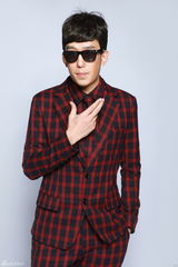 组图：大咖秀王祖蓝扮韦唯 谢娜上演橘子红了