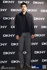 组图：少女时代CNBLUE等众星助阵品牌发布会