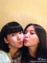 组图：齐秦小24岁娇妻曝光 2岁女儿粉嫩可爱