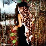 组图：蕾哈娜摩洛哥开唱 包豹纹头巾真空激凸