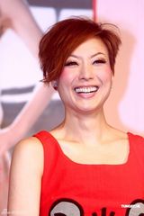 幻灯图集：郑秀文时隔六年重返台湾宣传福音专辑