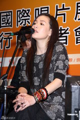 高清组图：张悬将参加国际唱片展唱响巴黎