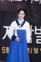 高清组图：韩版《仁医》发布会 宋承宪等主演出席