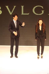 组图：张惠妹车胜元出席活动 避谈绯闻对象哈林