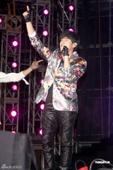 组图：林志玲献唱台北花博会 SHE与周杰伦接力开唱