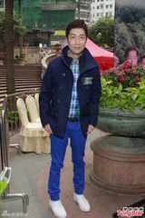 组图：马浚伟为新剧吆喝 懒理绯闻一笑置之