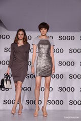 组图：时尚篇春夏服装汇演 张彤吴妍君周莹走秀