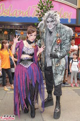 组图：陈静街头跳性感版《江南style》