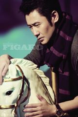 组图：吴秀波质感写真曝光 放空心灵独享纯真 