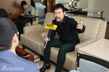 组图：成龙携《十二生肖》主演对话新浪娱乐