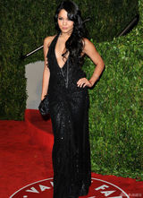 高清图：凡妮莎-哈金斯性感装扮亮相奥斯卡派对