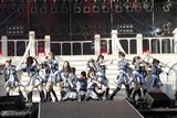 组图：AKB48户外演唱会热辣可爱high翻冲绳沙滩