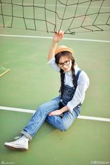 组图：武大女神生活美照 长发飘逸清新自然