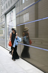 组图：陈燃复古范街拍引爆夏日流行风