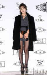 组图：南圭丽(南奎丽)SISTAR宝拉等盛装出席时尚活动