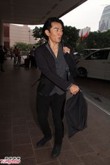 组图：钱嘉乐汤盈盈婚礼直击 郭富城成龙祝贺