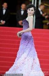 高清图：《艺术家》首映“两冰”争奇斗艳