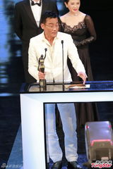 组图：梁家辉凭《寒战》获金像奖最佳男主角