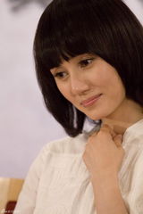 组图：三版《简爱》剧照欣赏 精灵美女朱杰全新演绎