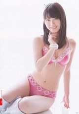 组图：AKB48七彩内衣写真性感惹火各领风骚