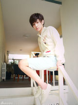 组图：韩国SM内地选秀 花美男彦晞走红