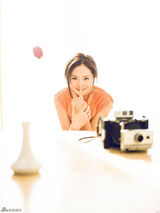 组图：江一燕橘红暖色系大片清新袭人