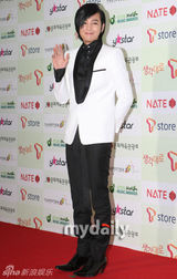 幻灯：少女时代音乐颁奖礼获6项大奖　喜极而泣