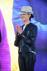 组图：陈宝国《老农民》圆梦携手蒋欣演夫妻