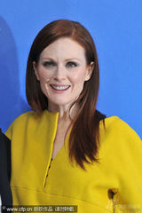 幻灯图集：朱丽安-摩尔携《孩子们没事》亮相柏林