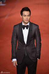 高清组图：第49届金马奖红毯星光闪耀